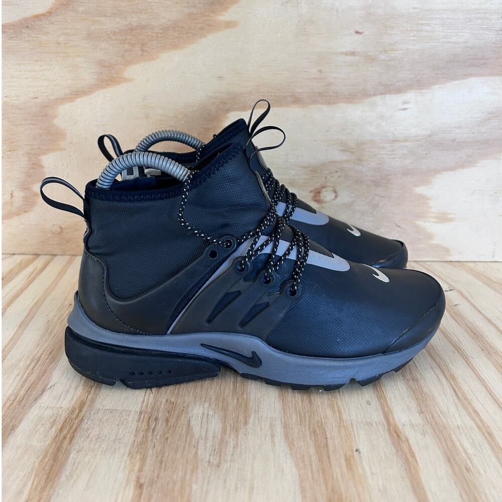 Nike - Air Presto Mid Utility - Training Shoes - Black - Women's -6 - 859527-002